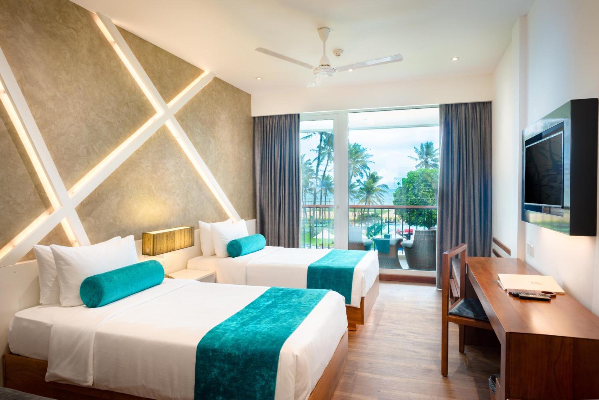 Camelot 4* Negombo
