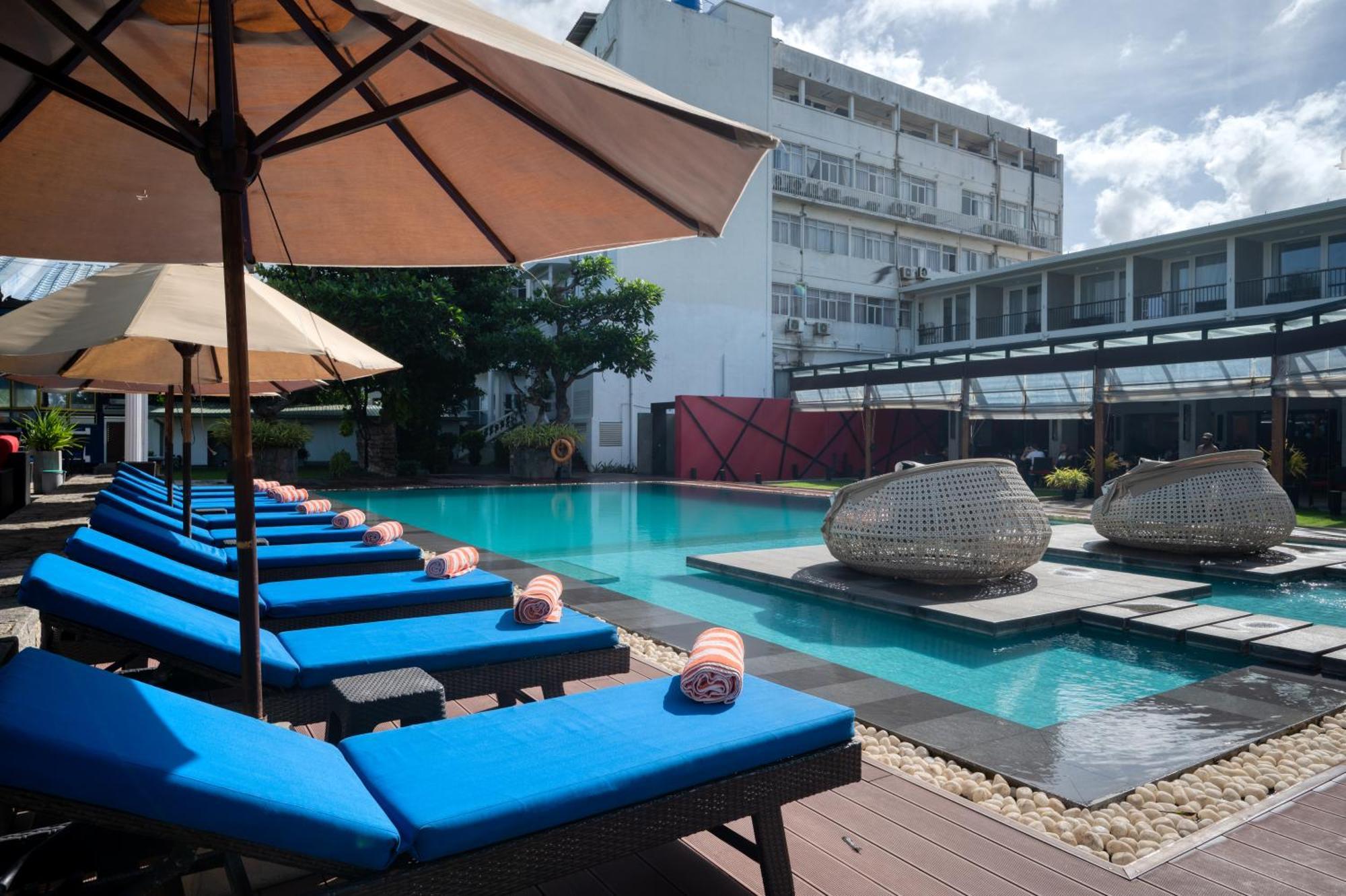 Camelot Negombo