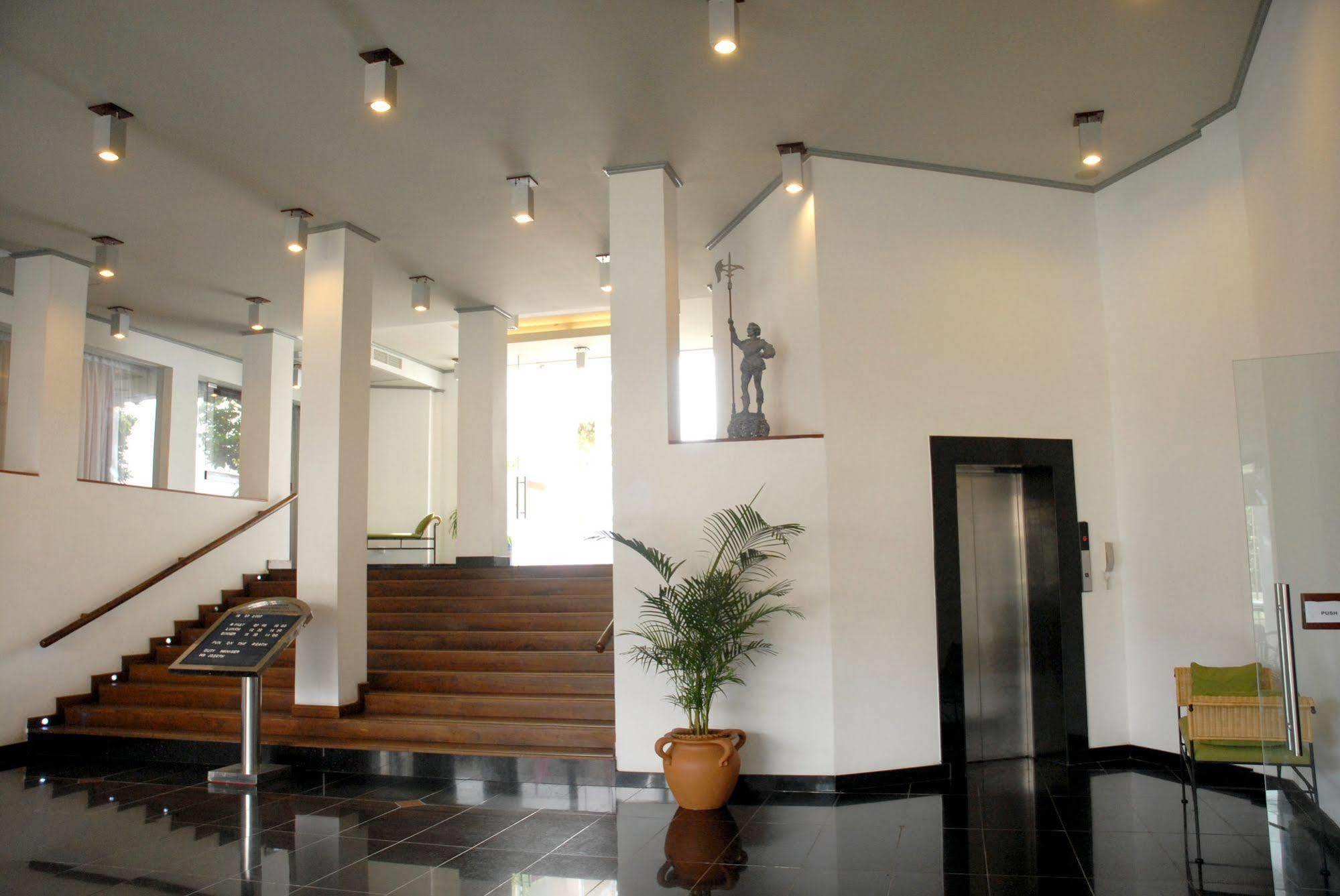 Camelot Negombo
